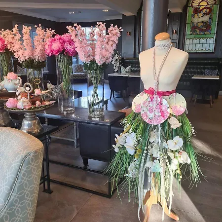 Woollen Mills - Bw Signature Collection Szálloda