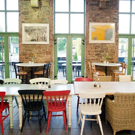 Woollen Mills - Bw Signature Collection ホテル ブラーニー