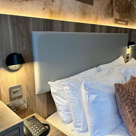 Woollen Mills - Bw Signature Collection 3* Blarney